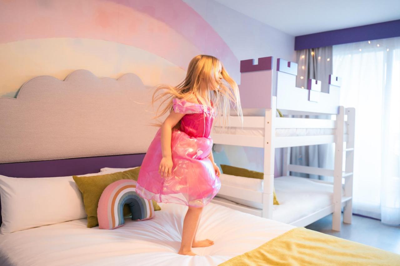 Hotel Magic Fantasy オロペサ・デル・マール エクステリア 写真